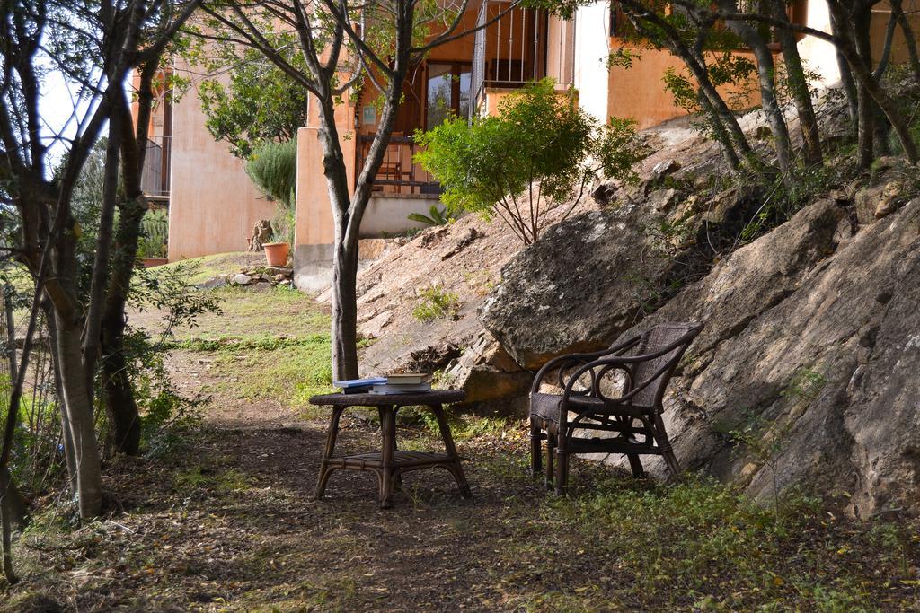Nurazzolas Apartment *